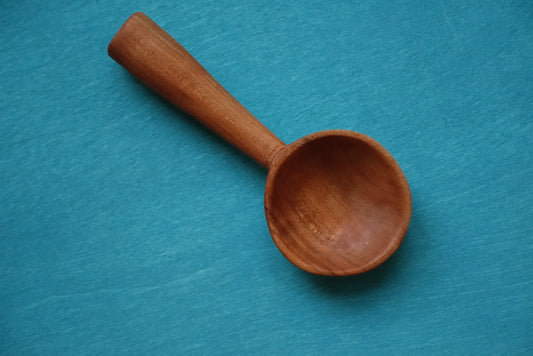 Coffee Scoop in Cherry