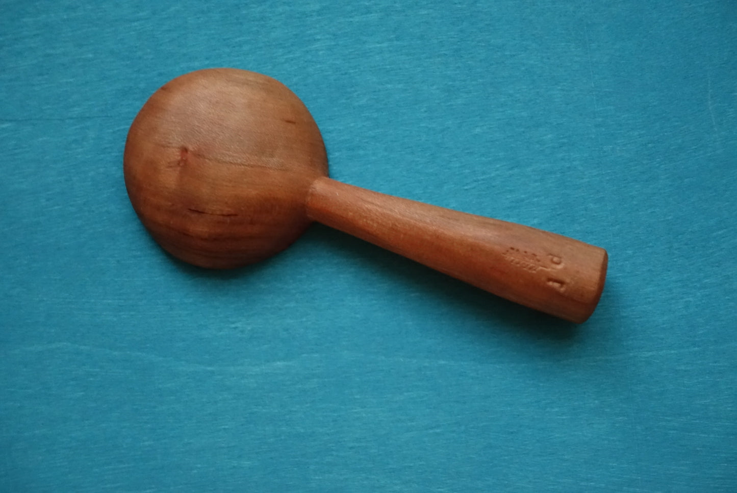 Coffee Scoop in Cherry